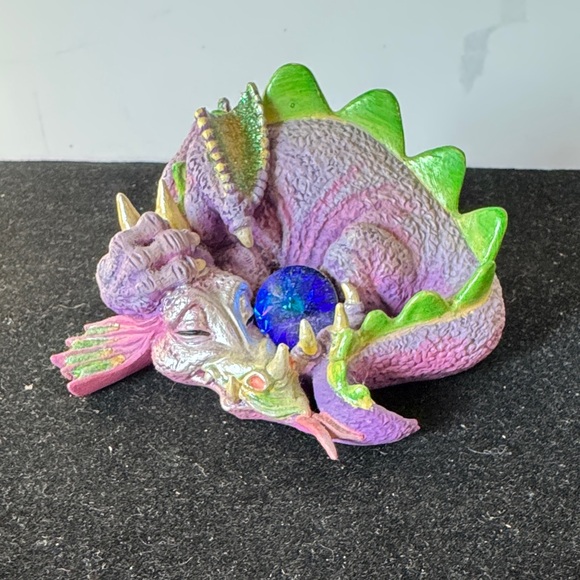 Franklin Mint Other - "Snoozy" figurine from The Franklin Mint's Mood Dragons collection